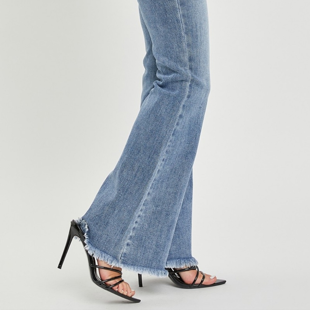 RISEN Tummy Control High-Rise Slim Fit Pants Frayed Flare Hem Retro Denim Jeans - Picture 12 of 15